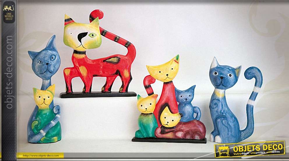 Serie De 4 Statuettes Stylisees Et Colorees De Chats 52 Cm