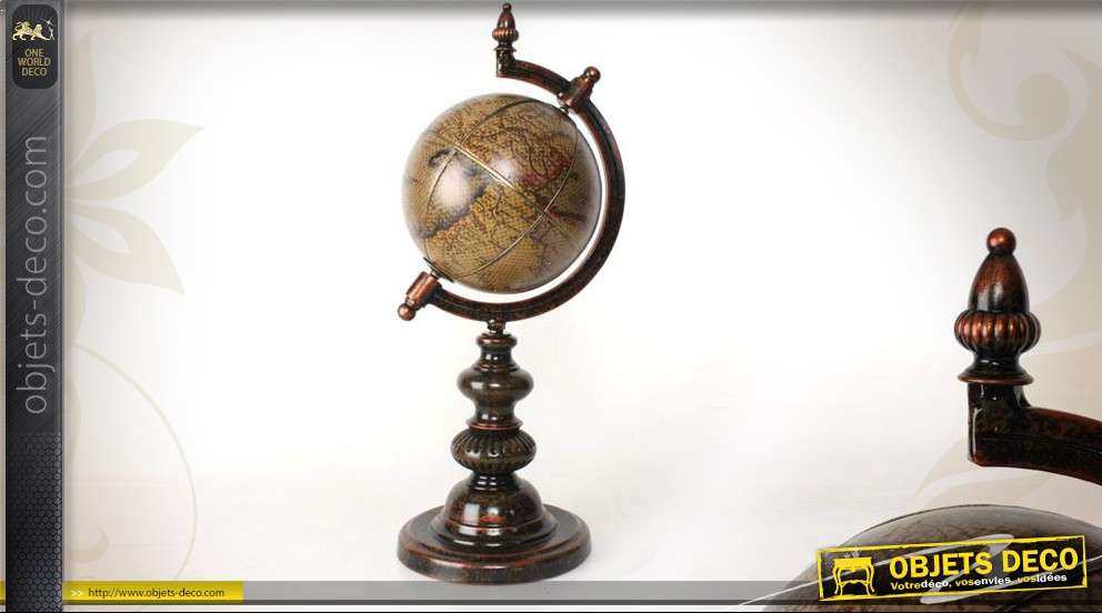 Globe terrestre mappemonde style vintage sur piédestal