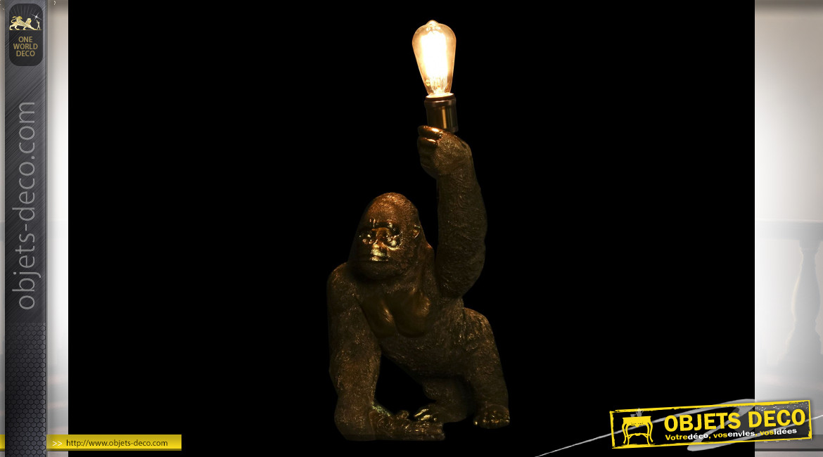 Lampe de table en forme de gorille de résine finition dorée ambiance moderne, 52cm